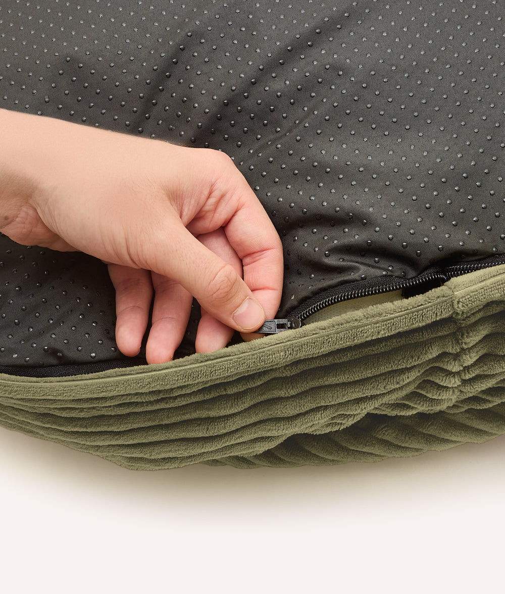 Funda de Cama Perro Capucha Pana Verde, Maso